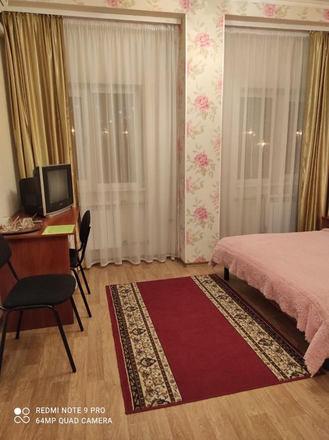 Hotel Aleksandria Kharkiv Eksteriør billede